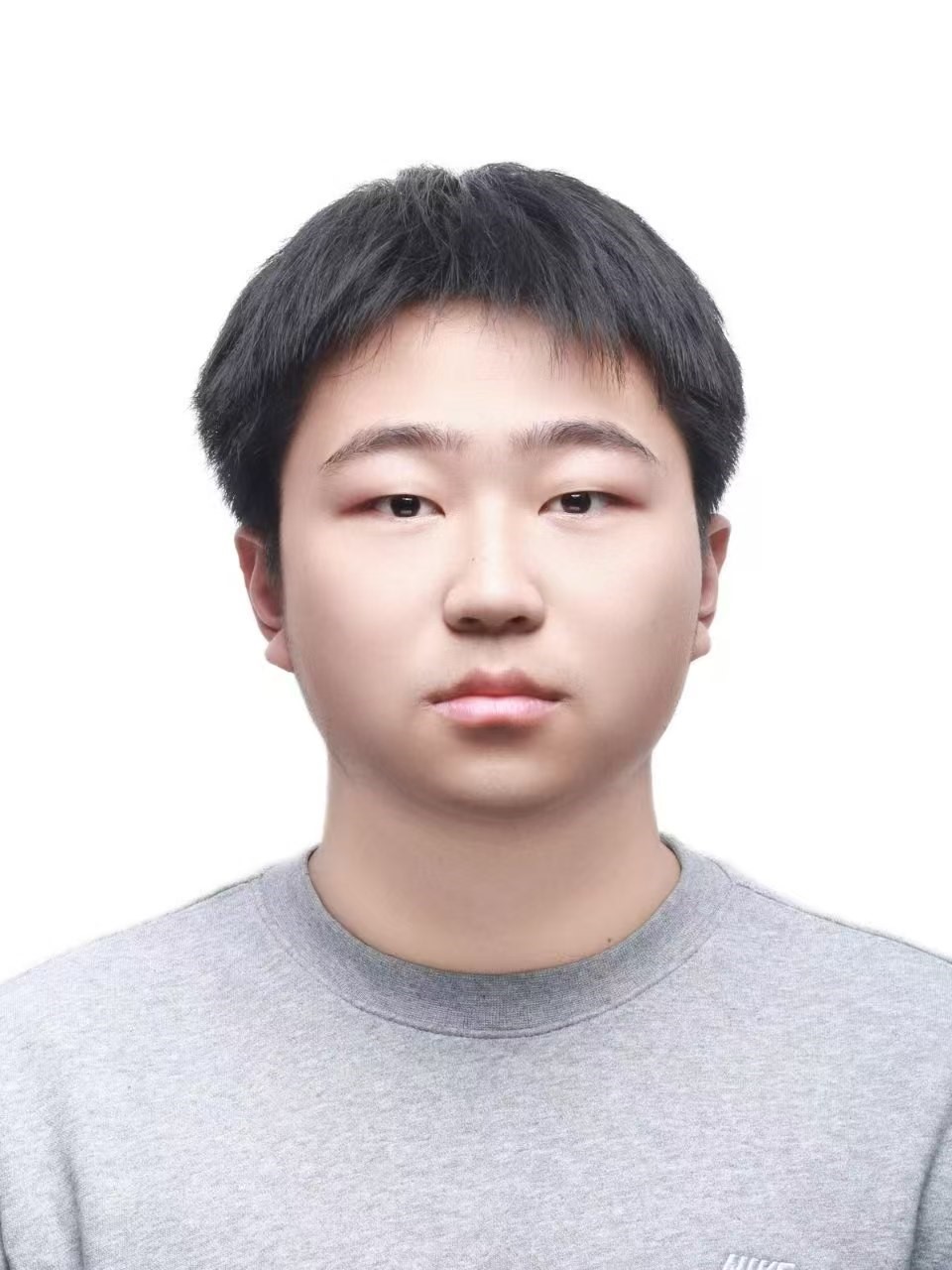 Zongxuan Liu(刘宗轩)